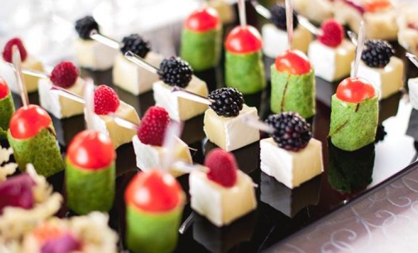 מגשי אירוח לאירועים שונים